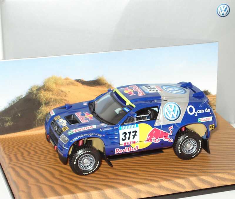 VW Race Touareg 2005 Rallye Dakar "VW, Red Bull" Nr.317, Gordon/Zitzewitz (VW)