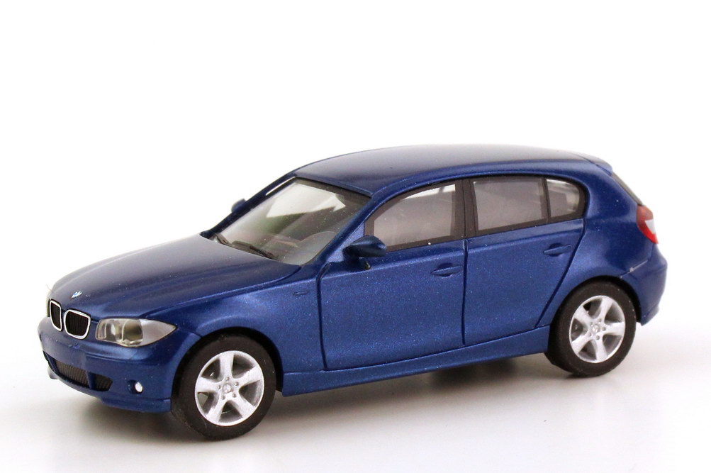 187 BMW 1er E87 sydneyblue blau blue DealerEdition OEM