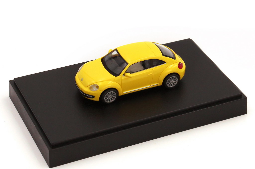 1:87 VW Beetle (2011) sunflower-gelb (VW) 