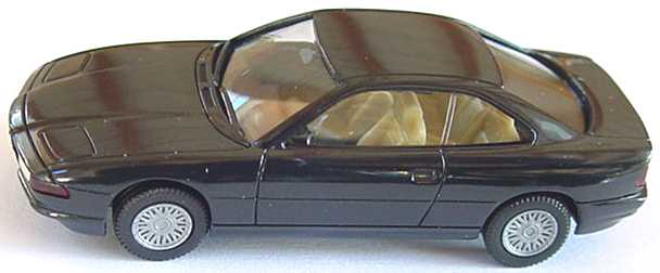 1:87 BMW 850i schwarz, IA hellbeige (oV)
