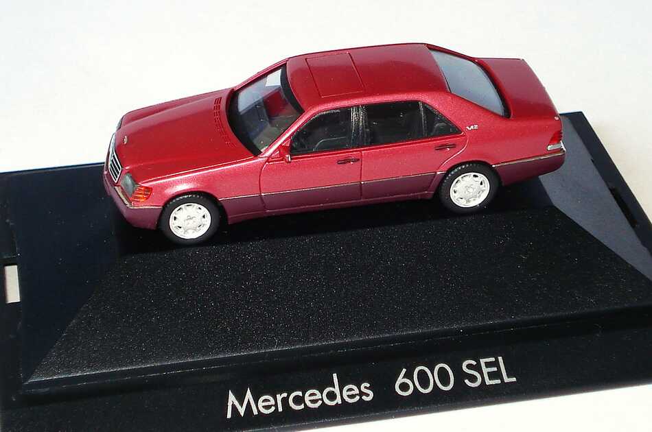 Mercedes-Benz 600SEL rotmet.