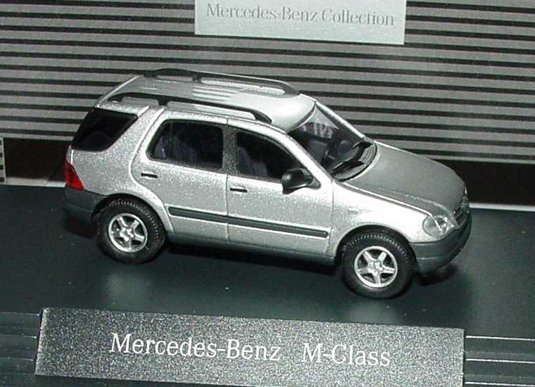 1:87 Mercedes-Benz ML 320 silbermet. (MB) 