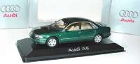 Audi A8 (D2) Facelift racinggr�nmet. (Audi)