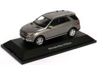 Artikelfoto: 1:43
Mercedes-Benz M-Klasse 2012 (W166) palladium-silber-met. (MB) 