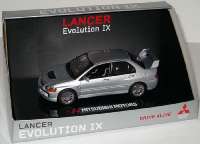 Mitsubishi Lancer Evolution IX silbermet. (Mitsubishi)