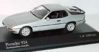 Porsche 924 (Modell 1984) zermattsilbermet.