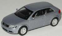 Audi A3 Facelift 2003 3t�rig akoyasilbermet.