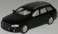 Audi A4 Avant (Facelift 2004) phantomschwarzmet.