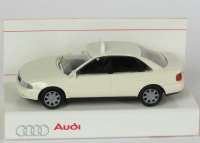 Audi A4 Fahrschule wei�