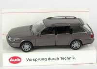 Audi A6 Avant (C4) dunkelgrau (Audi) Verpackungsaufdruck "Vorsprung durch Technik"