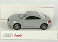 Audi TT Coup� silbergraumet. ohne Heckspoiler (Audi)
