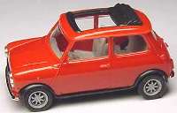 Austin Mini Cooper mit Rolldach (offen) rot