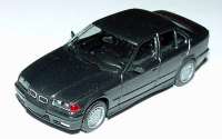 BMW 325i (E36) schwarzmet. mit Chromniere
