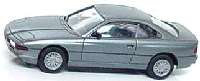 BMW 850i graumet.