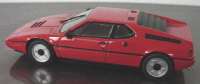 BMW M1 rot