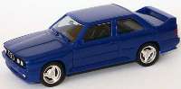 BMW M3 (E30) royalblau, mit Brabus-Felgen