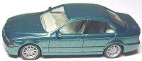 BMW M5 gr�nmet.