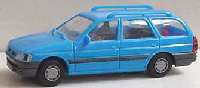Ford Escort Turnier himmelblau
