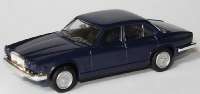 Jaguar XJ 12 dunkelblau