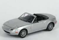 Mazda MX 5 silbermet.