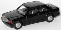 Mercedes-Benz 190E schwarz