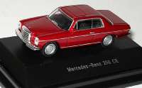 Mercedes-Benz 250CE (W114) weinrotmet.