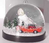 Mercedes-Benz 280SL Pagode "Winterzeit" in Schneekugel (MB)