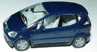 Mercedes-Benz A-Klasse Facelift dunkelblau