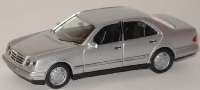 Mercedes-Benz E 280 silbermet.