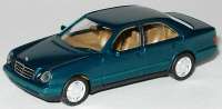 Mercedes-Benz E 320 Elegance turmalingr�nmet.