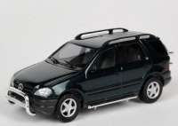 Mercedes-Benz ML 320 gr�nmet. mit Rammschutz