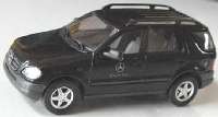 Mercedes-Benz ML 320 schwarz "Mercedes-Benz"