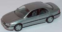 Opel Omega MV6 graumet.