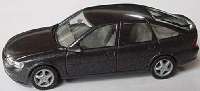 Opel Vectra B Flie�heck schwarzmet.