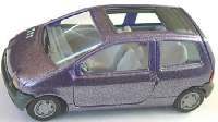 Renault Twingo mit Faltdach offen veilchenblaumet.