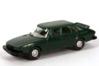 Saab 900 dunkelgr�n