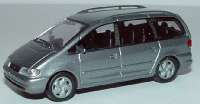Seat Alhambra silbergraumet.