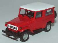 Toyota Land Cruiser J40 rot/wei�