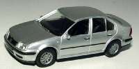 VW Bora silbermet.