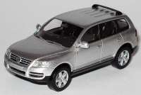 VW Touareg reflexsilbermet.