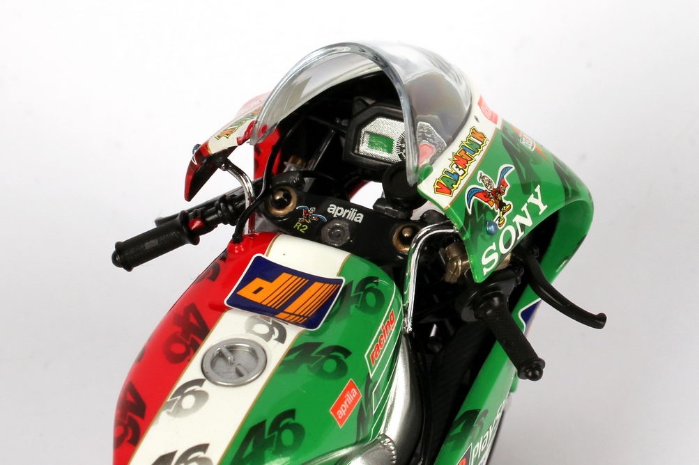Foto 1:12 Aprilia 250 ccm GP Imola 1999 Nastro Azzurro Nr.46, Valentino Rossi Minichamps 122990096