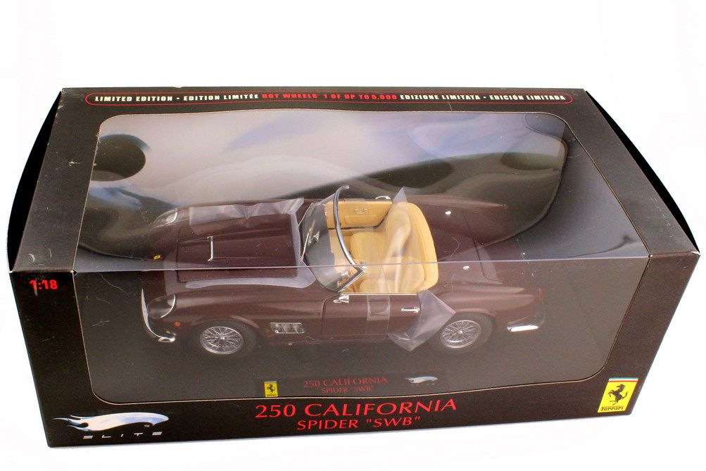 Foto 1:18 Ferrari 250 GT California Spyder SWB weinrot-met. - Elite P9897