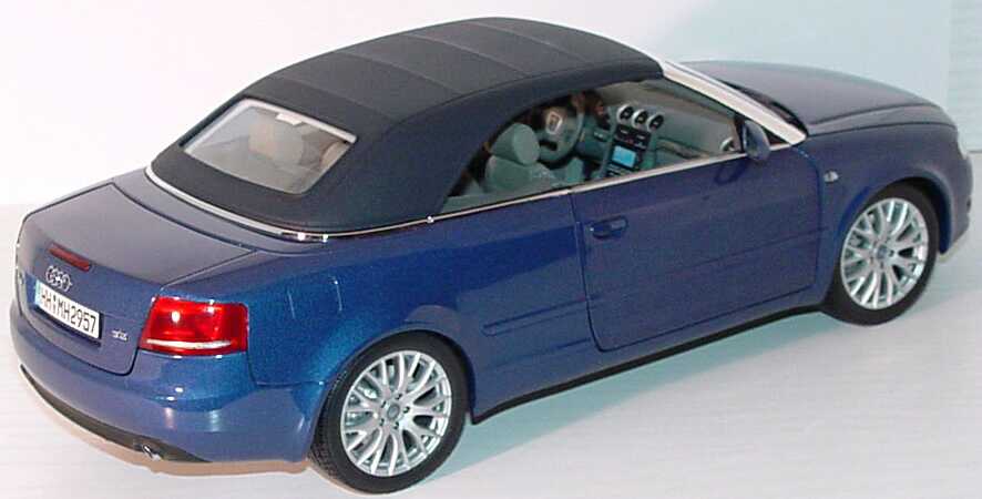 Foto 1:18 Audi A4 Cabrio (B6) Facelift 2005 mauritiusblau-met. Werbemodell Norev 5010504325