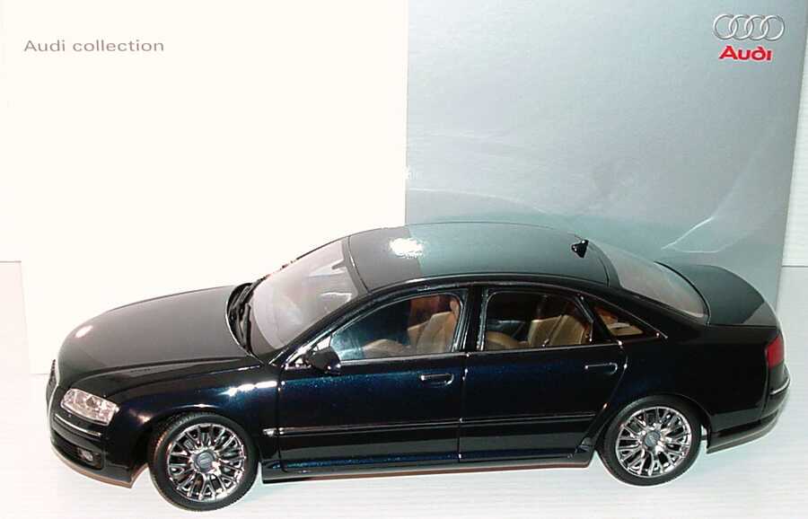 Foto 1:18 Audi A8 4.2 TDI Facelift 2005 nachtblau-met. Werbemodell Kyosho 5010508125