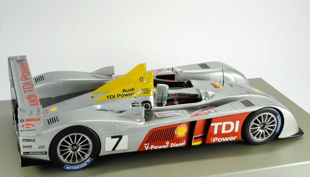 Foto 1:18 Audi R10 TDI 24h von Le Mans 2006 Nr.7, Capello/Kristensen/McNish Spark S1807
