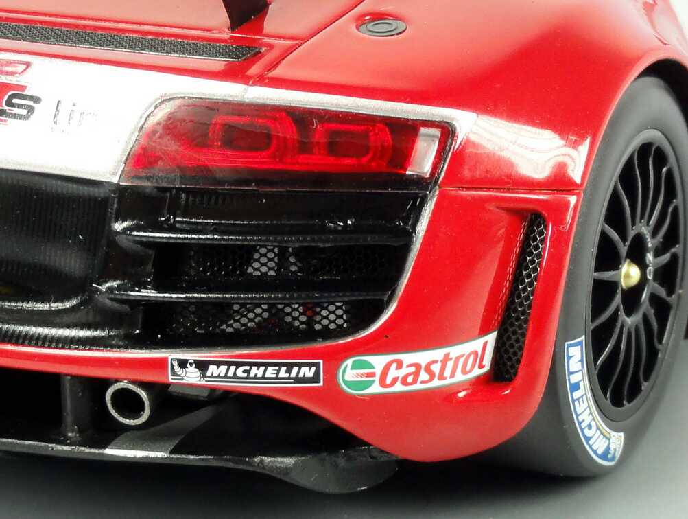 Foto 1:18 Audi R8 LMS 24 Stundenrennen Nürburgring 2010 Phoenix Racing, S line Nr.99 Biela / Fässler / Hennerici / Kaffer Werbemodell Spark 5021018415