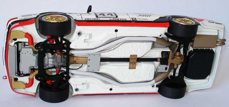 Foto 1:18 Audi V8 DTM 1990 SMS Nr.44, H.J. Stuck Minichamps 100901044