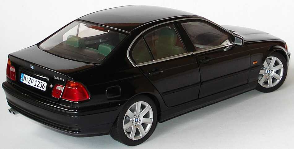 Foto 1:18 BMW 328i (E46) schwarzmet.Werbemodell Der neue 328i UT Models 80439422373
