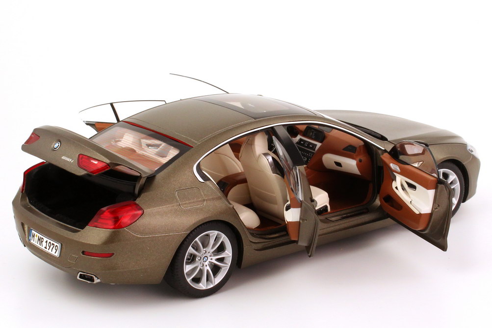 Foto 1:18 BMW 6er Gran Coupé 650i (F06) frozen-bronze-met. matt Werbemodell BMW-Group 80432218742