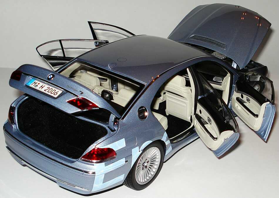 Foto 1:18 BMW Hydrogen 7 / H7 (E68) bluewater-met. Clean Energy Werbemodell Kyosho 80430403520